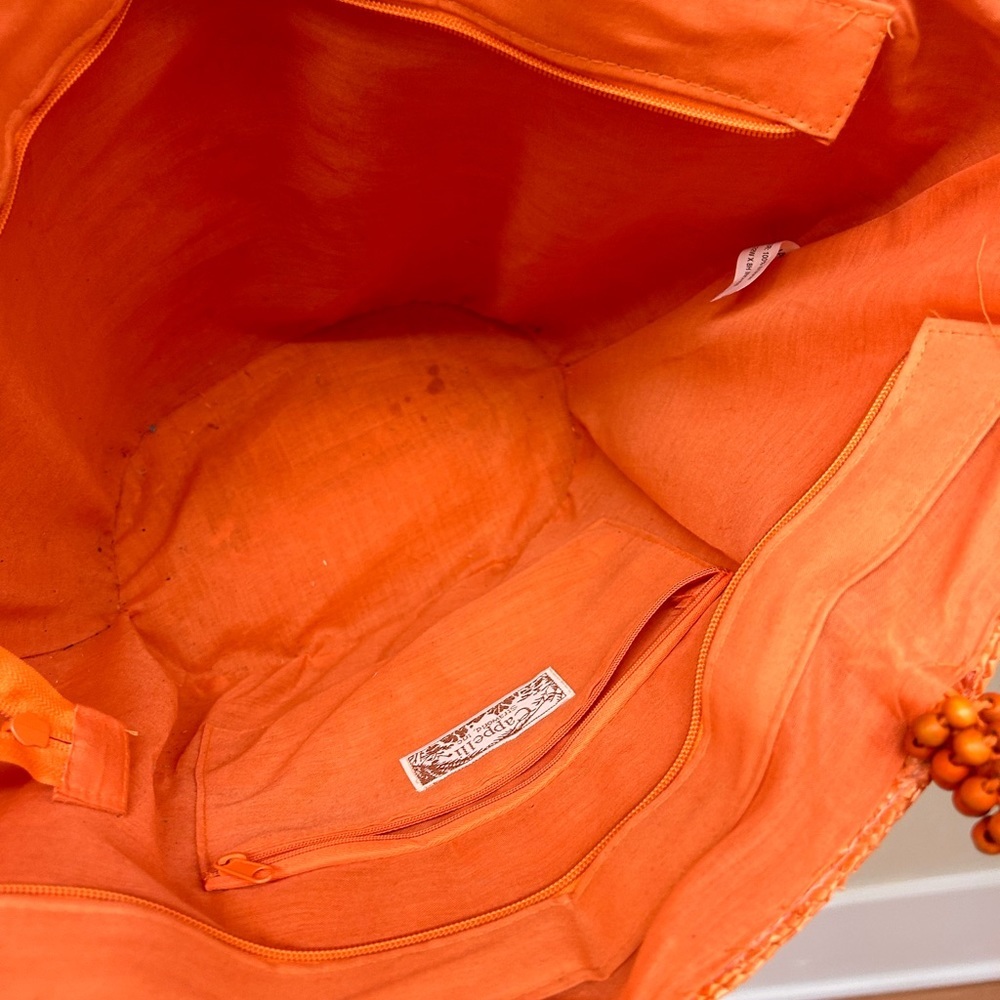 Cappelli orange woven oval beaded over the shoulder tote like bag - Picture 3 of 4